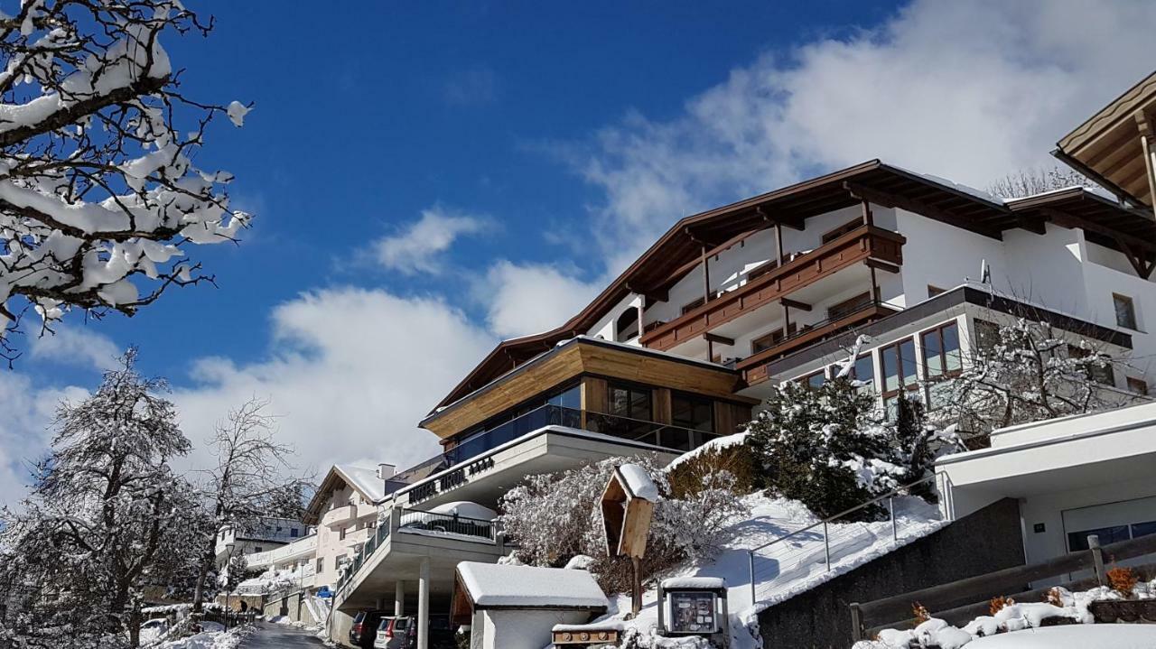 Hotel Garni Tirol Ladis Exterior photo